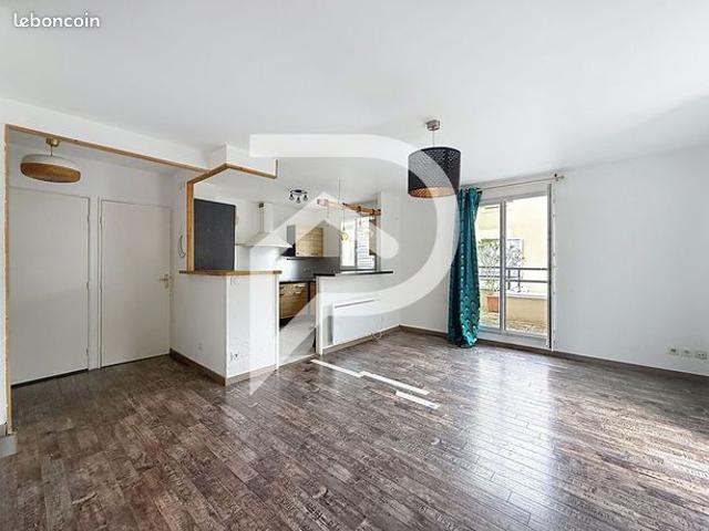 Triplex 3 pièces 64 m²