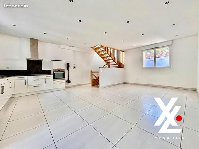 Triplex 3 pièces 82 m²