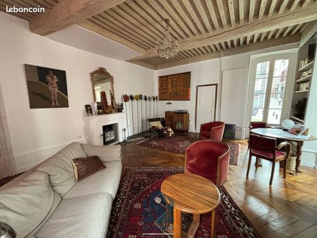 Triplex 3 pièces 93 m²