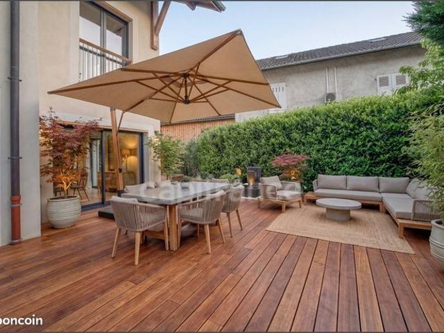 Triplex 4 pièces 154 m²