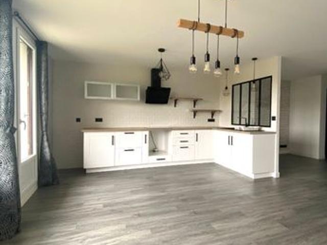 Triplex 4 pièces 103 m²