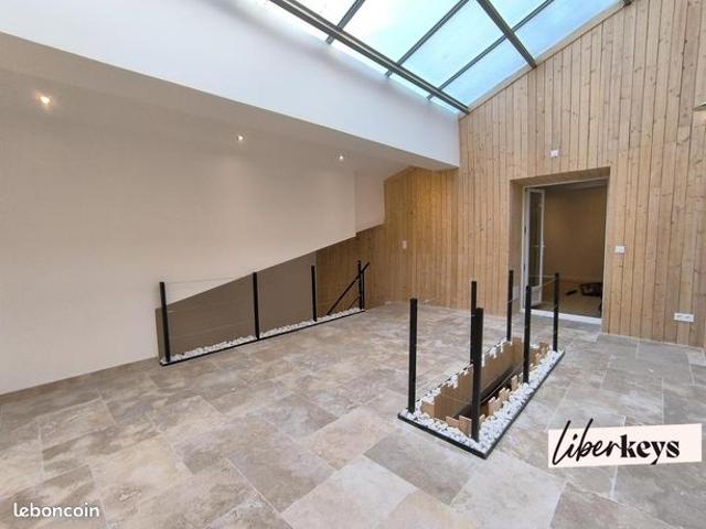 Triplex 4 pièces 104 m²