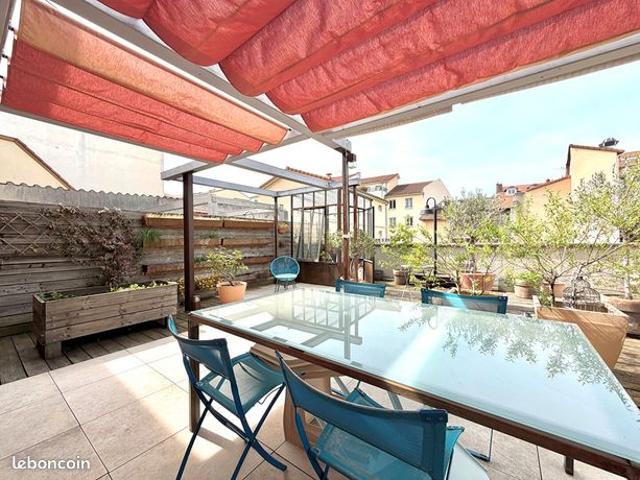 Triplex 4 pièces 120 m²