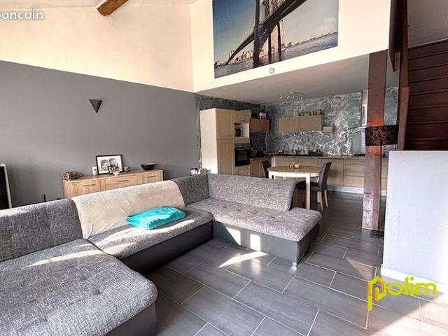 Triplex 4 pièces 74 m²