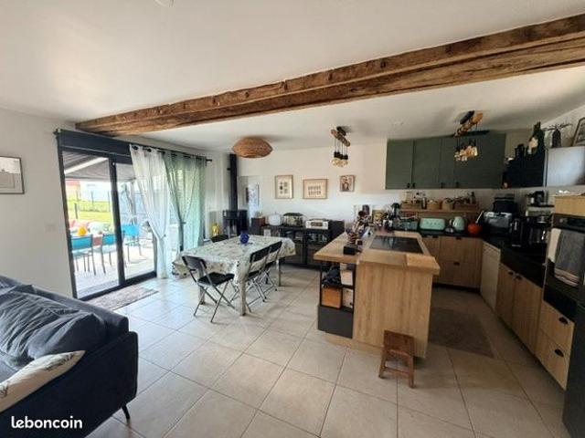 Triplex 4 pièces 76 m²