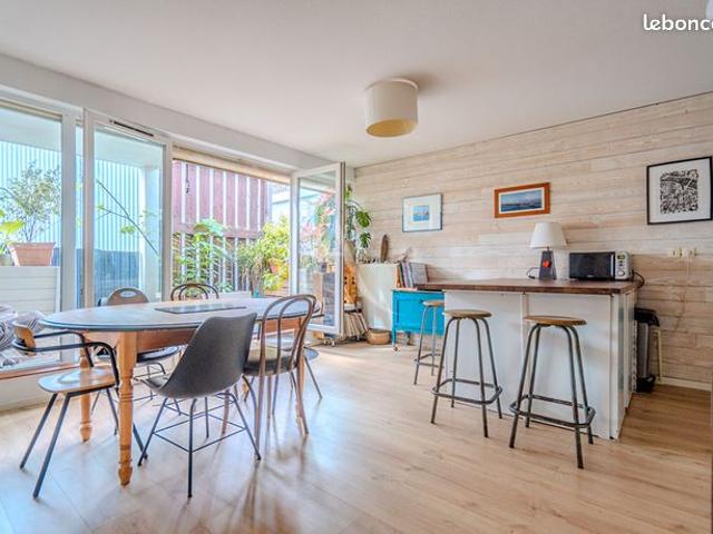 Triplex 4 pièces 77 m²
