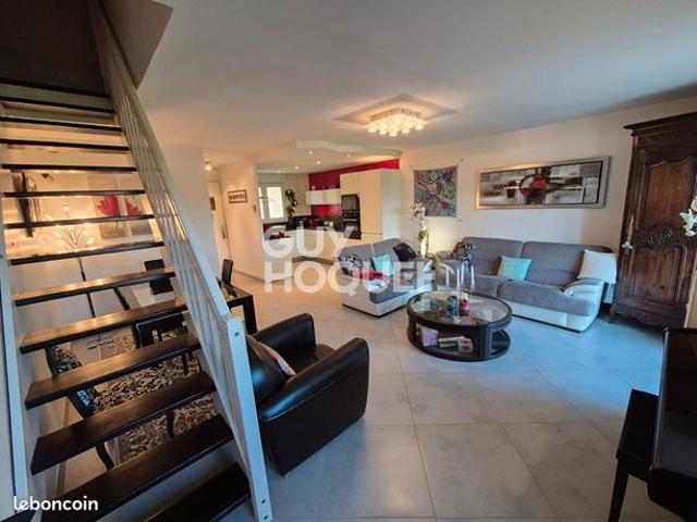 Triplex 4 pièces 81 m²