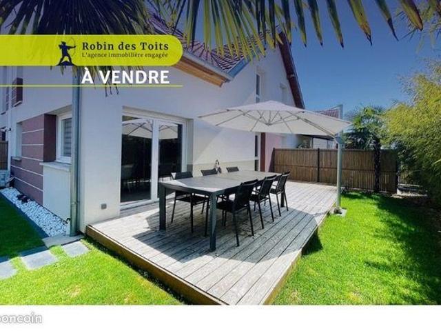 Triplex 4 pièces 95 m²