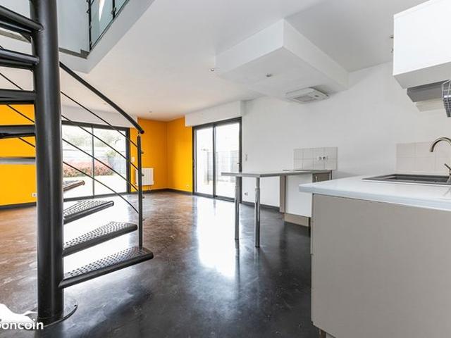 Triplex 4 pièces 95 m²