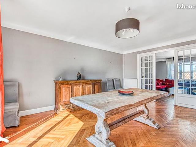 Triplex 4 pièces 97 m²