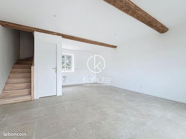 Triplex 4 pièces 91 m²