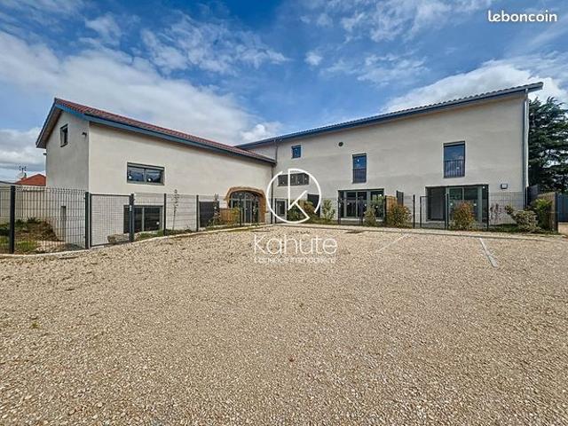 Triplex 4 pièces 91 m²