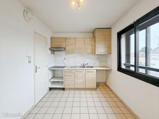 Triplex 4 pièces 93 m²