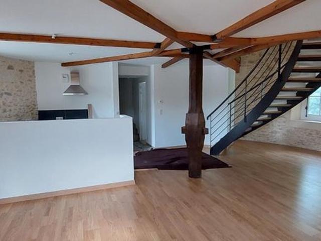 Triplex 4 pièces 93 m²