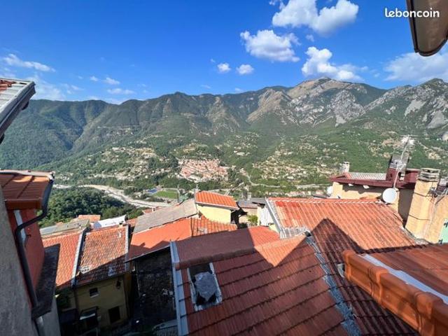 Triplex 5 pièces 108 m²