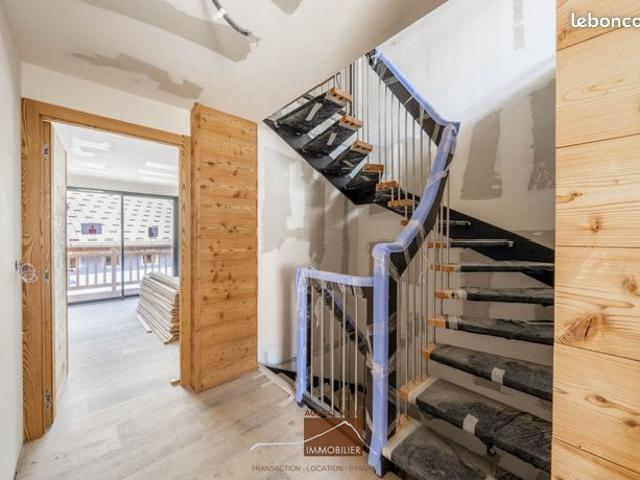 Triplex 5 pièces 110 m²