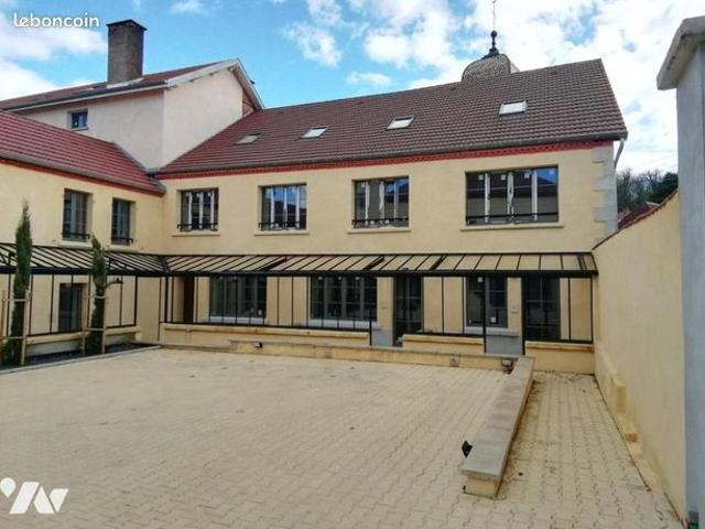 Triplex 5 pièces 130 m²
