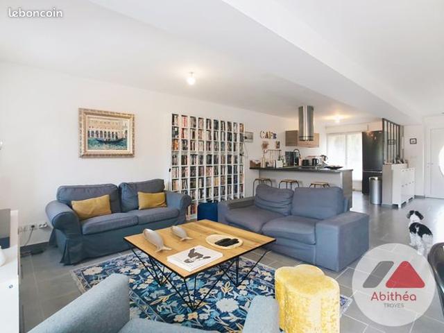 Triplex 5 pièces 132 m²