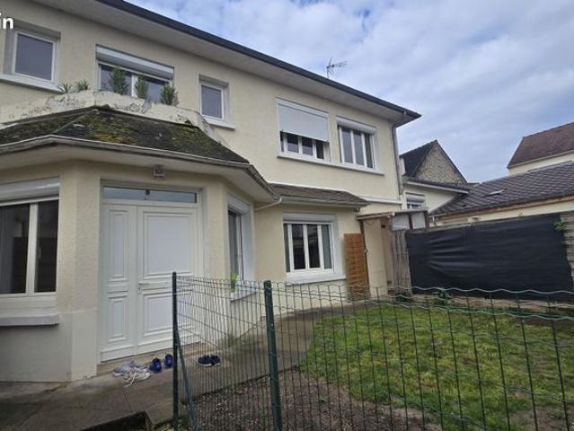 Triplex 5 pièces 76 m²