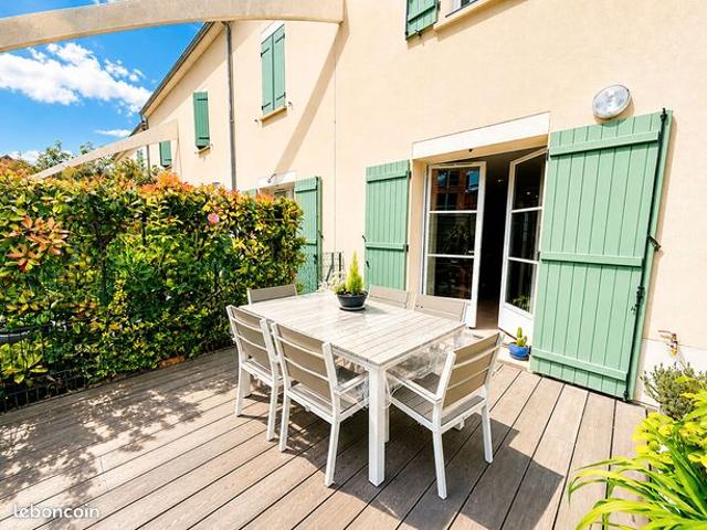Triplex 5 pièces 83 m²