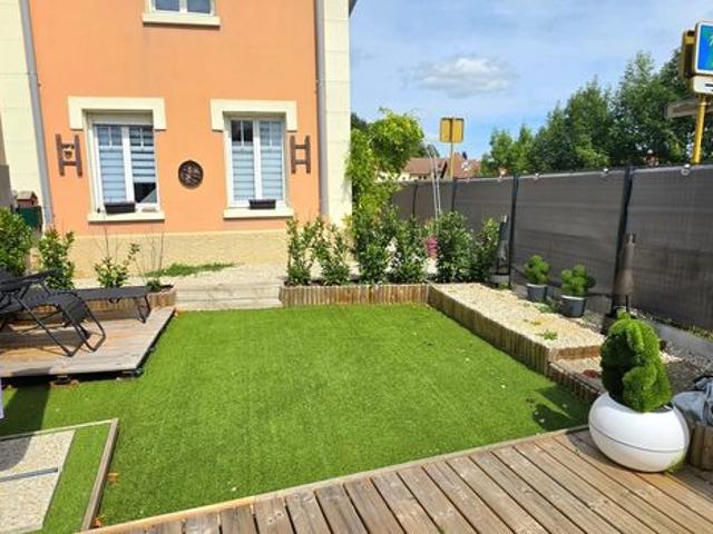 Triplex 5 pièces 94 m²