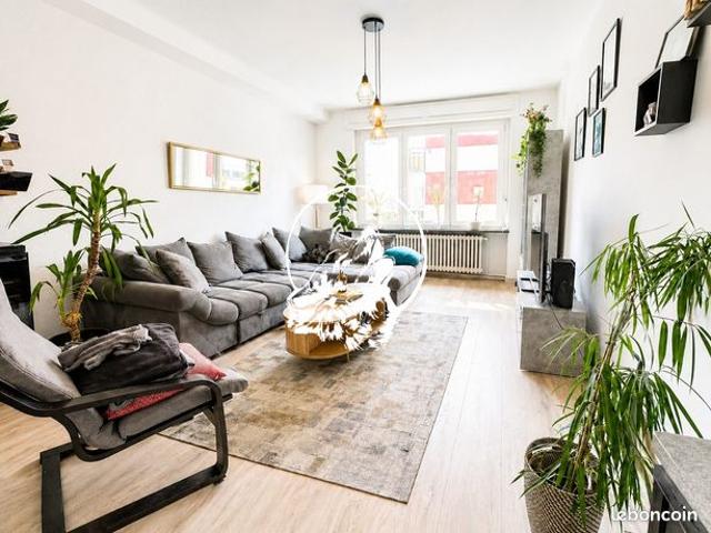 Triplex 6 pièces 159 m²