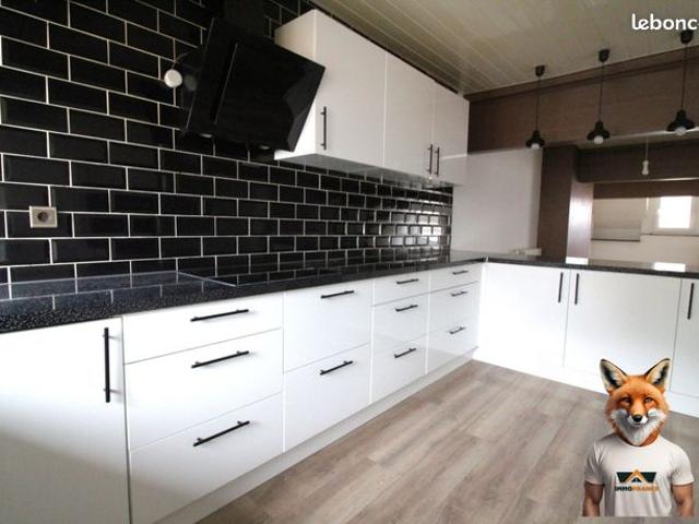 Triplex 6 pièces 128 m²