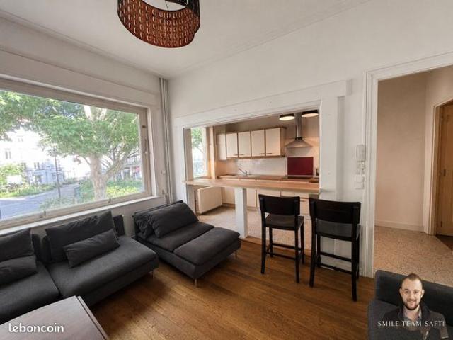 Triplex 7 pièces 147 m²