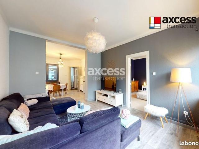 Triplex 9 pièces 199 m²