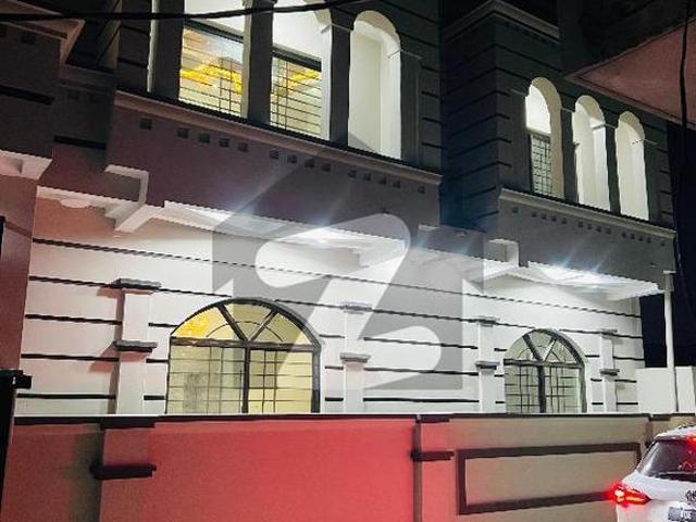 Triple Storey Beautiful House Tulsa Road