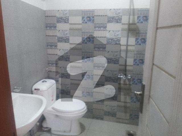 Triple Storey House Available For Rent With All Utilities And Available For Commercial Purpose Also Caltex Road