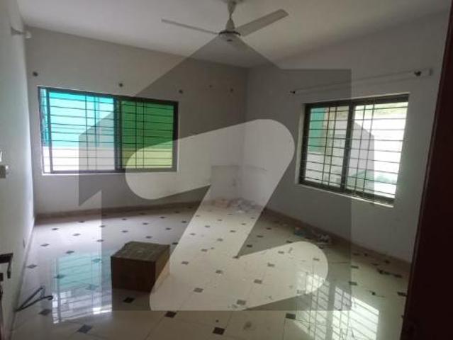 Triple Storey House Available For Rent In F10 F 10