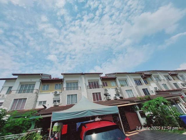 Triple Storey House Puncak Perdana U10 Shah Alam