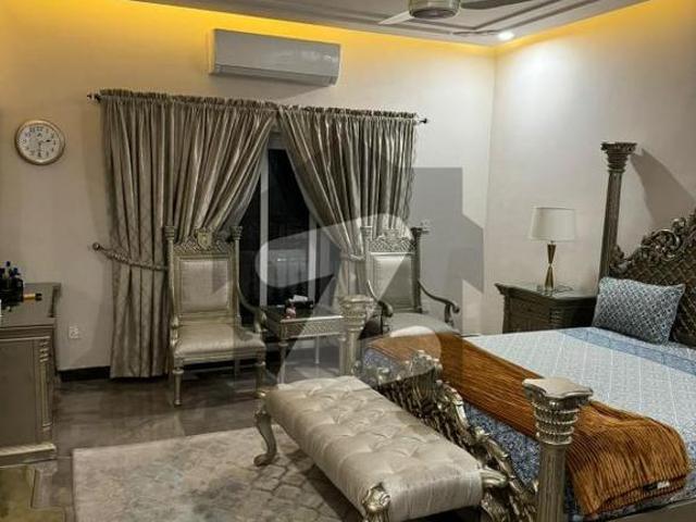 Triple Storey House 5 Spacious Bedrooms With 5 Attached Bathrooms 2 Modern Kitchens Servant Quarter Back Side Open Area. F 11