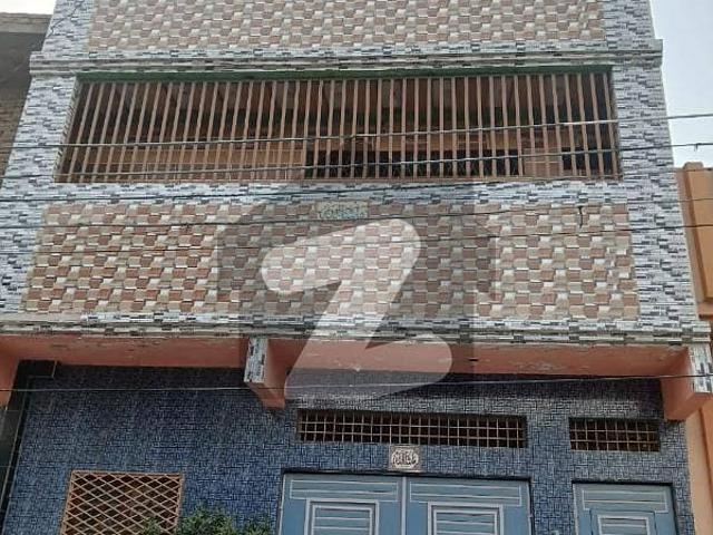 Triple Storey Luxurious House For Sale
