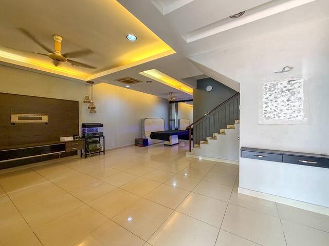 Triple Storey Terrace House Taman Sentosa Villa Kajang
