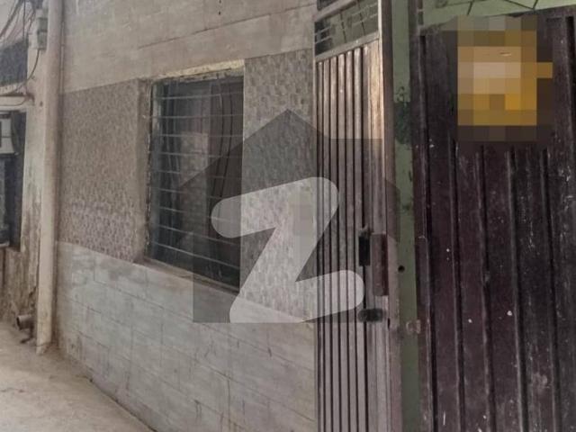 Triple Storey 5 Marla House Available In Canal Park For Sale