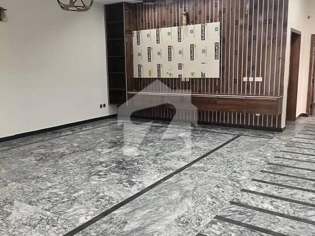 Triple Story New Real Picture For Rent G15 F15 G16