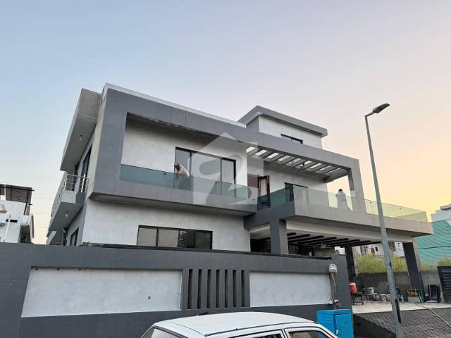 Triple Unit Luxury: Brand New 22 Marla Triple Storey Mansion | Sector B, DHA 2