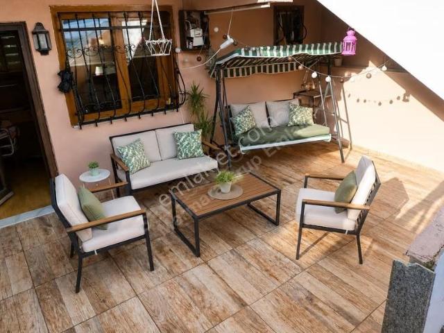 Tripleks Villa / İşyerine Veya Eve Olur. önlü Arkalı Bahçeli