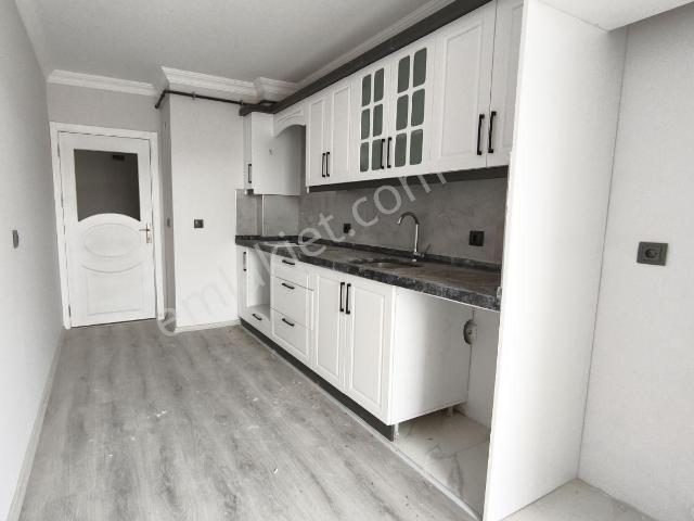 Truva Yağız'dan İlkadım Liman Mh Ebeveyn Banyolu Sıfır 3+1 Daire