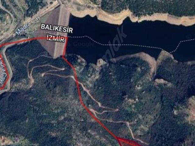 Truva gayrimenkul den İzmir Dikili de yatırımlık 8500 M2 hisse