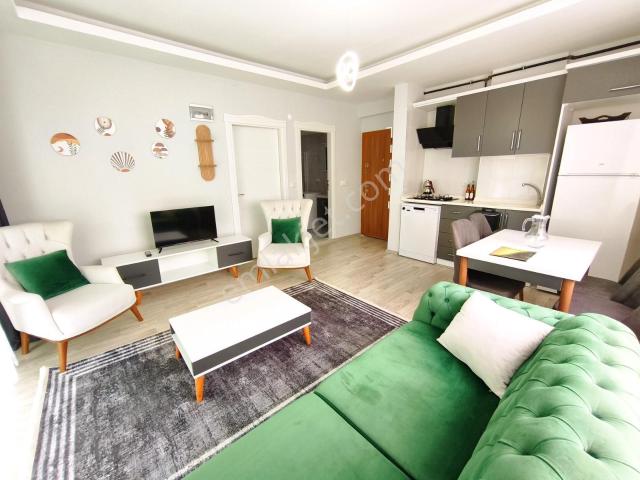 Truva/nazım Demirci'den Tramvaya Cephe Sıfır Eşyalı Kiralık 1+1