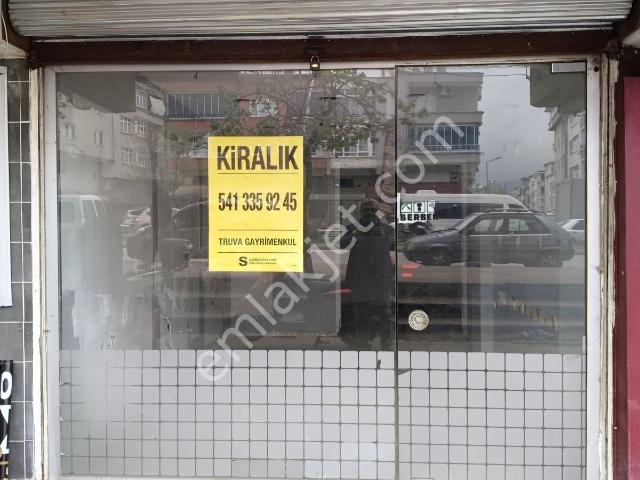 Truva/ahmet'den İlkadım İşlek İlyasköy Kavşağında Kiralık Dükkan