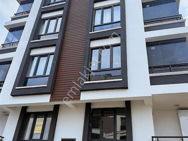 Truva'dan Körfez pamuklu Blv. İskanlı kiracılı eşyalı Satılık1+1