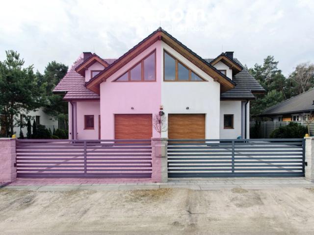 Truflowa 182,10 m², Rozgarty