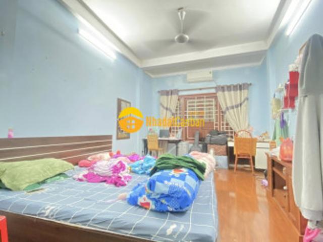 Trung tâm quận thanh xuân, gần mặt ngõ ô tô thông, nhà 4 tầng chỉ 7 tỷ