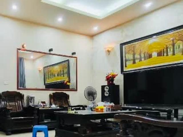 Trung Tâm Tây Hồ 5tầng 1 Tum Gara Kinh Doanh Văn Phòng 66m, MT: 4.5m