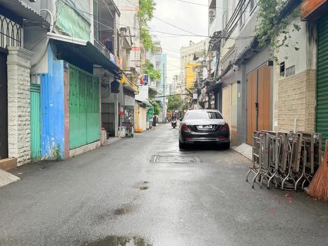 TRUNG TÂM TÂN BÌNH Hẻm xe hơi né, 82m2, ngang 4m, vị trí kinh doanh đắc địa, nhỉnh xíu 11 tỷ