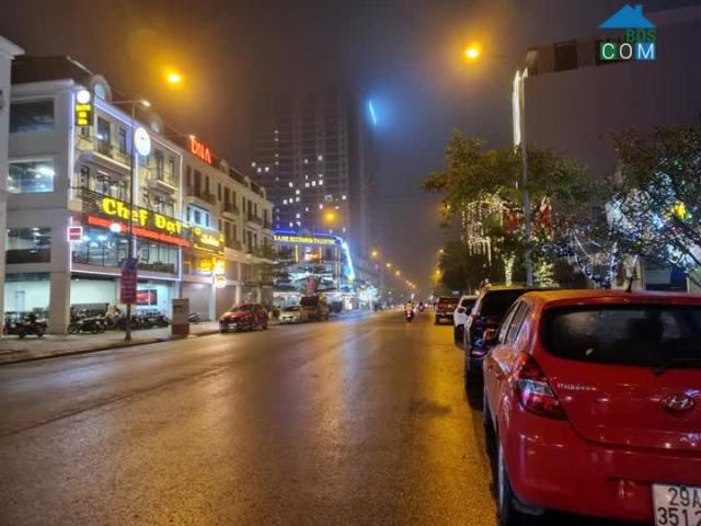 Trung tâm Trâu Quỳ bán nhà 6 tầng mặt phố Thành Trung 61m2 thang máy xịn. 0982852